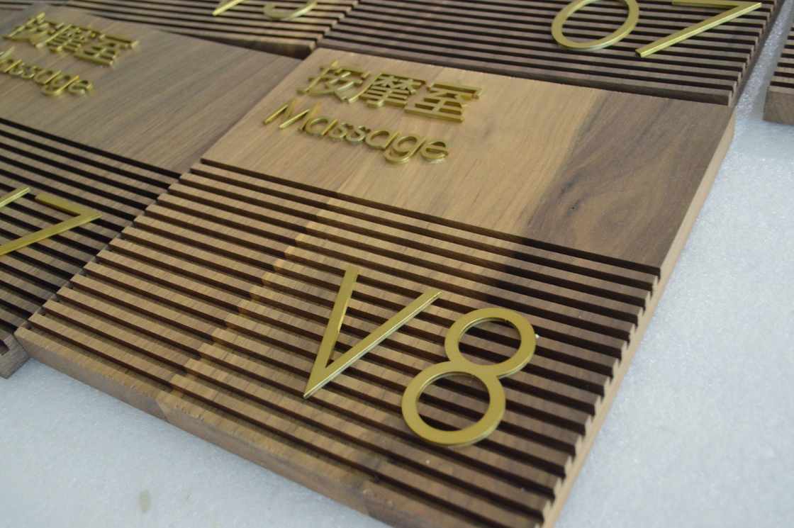 Hotel / Hospital Directional Signage 250*250mm Hanging / Wall Mounted